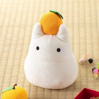 日本進口 宮崎駿 吉卜力 正版 現貨 龍貓 限定 正月 造型玩偶 小白龍貓 麻糬鏡餅 娃娃 布偶 玩偶 絨毛娃娃 禮物