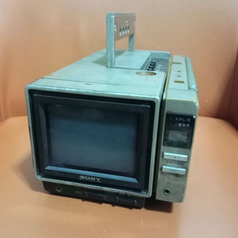早期日本製SONY 4吋小電視 無盒無電源線測試 攝影道具擺飾