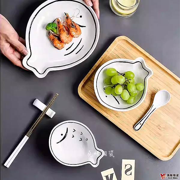 【堯峰】手繪風動物陶瓷碗 貓 魚單入|釉下彩 沙拉碗 醬料碗 甜品碗 飯碗