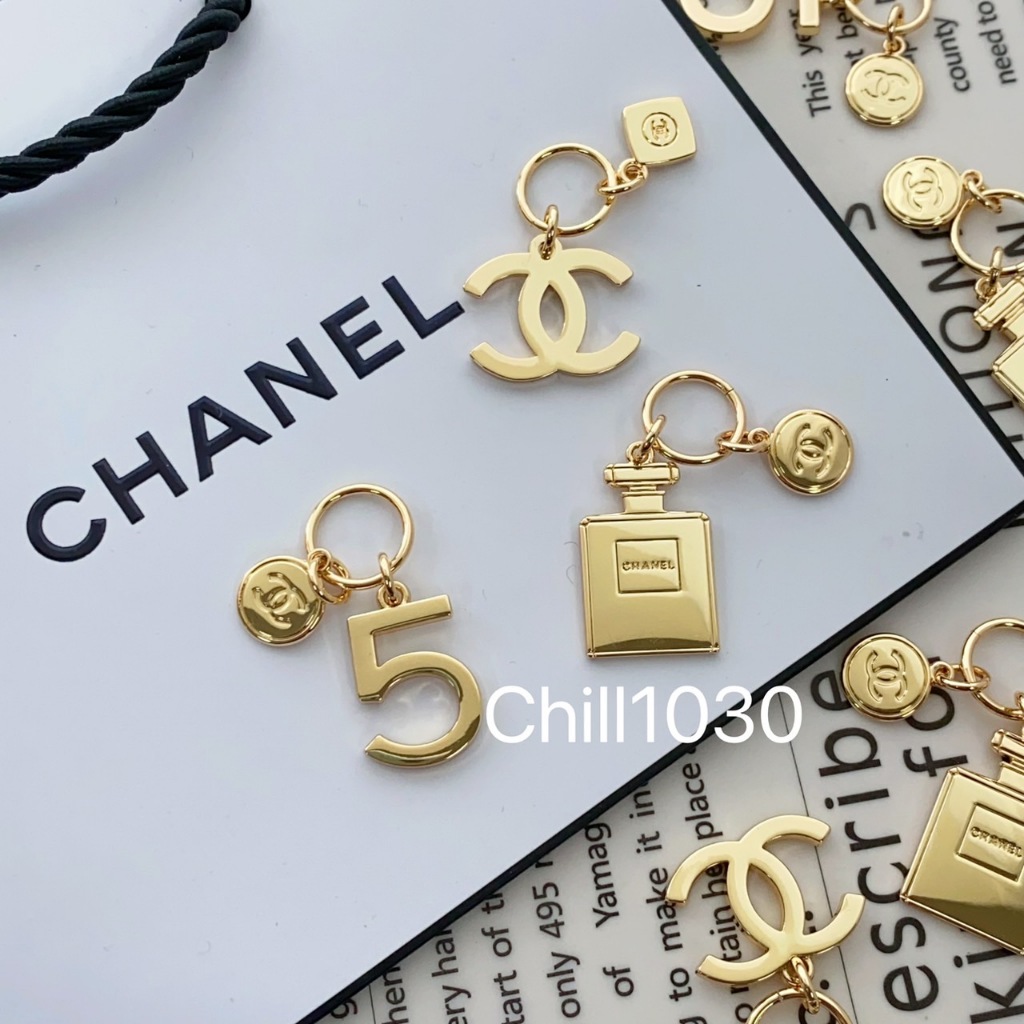 香奈兒 Chanel 吊飾 雙C Logo 香水瓶5 星球 彗星 裝飾品 鑰匙圈 掛飾 鑰匙吊飾 聖誕掛飾 聖誕吊飾