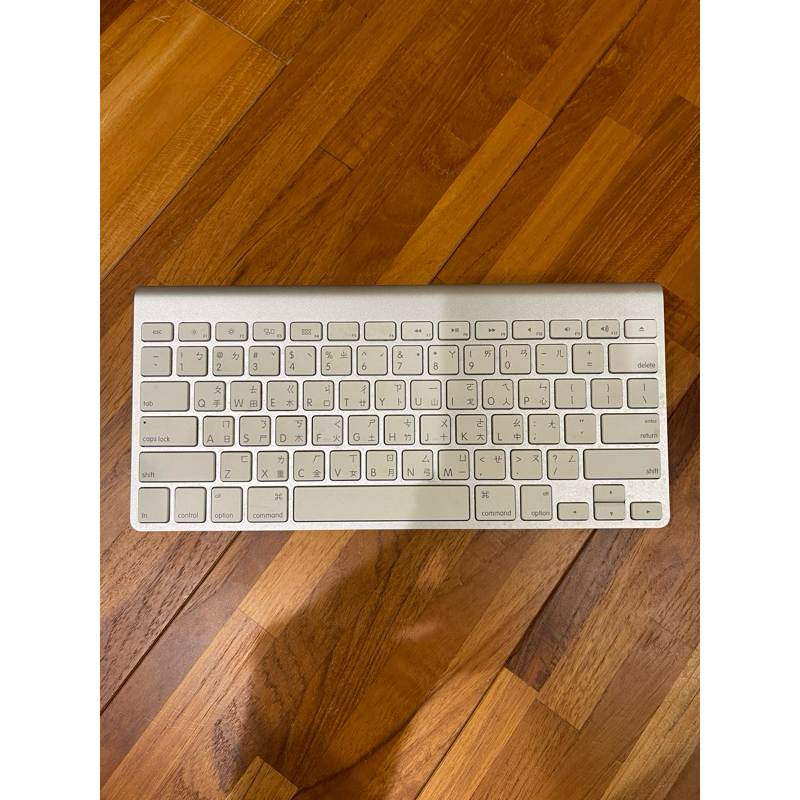 Apple 蘋果Magic Keyboard 初代 藍牙鍵盤 無線鍵盤 注音鍵盤 藍牙鍵盤 二手