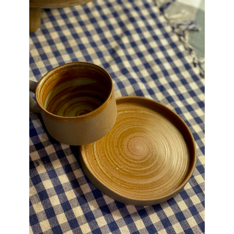 陶製二手琥珀平底茶盤組