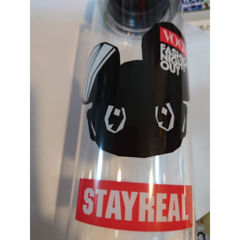 Stayreal 水壺+水壺套 200元