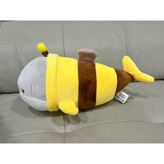 🌟 蜜蜂鯊魚抱枕 35cm 鯊bee 鯊魚蜜蜂娃娃 抖音抱枕 生日禮物 交換禮物 海洋生物 海生館 海底世界