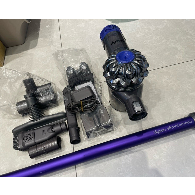 二手 戴森Dyson V6 SV07 HEPA 雙層氣旋 無線吸塵器 全套吸頭手持無線吸塵器 附贈未使用HEPA濾芯