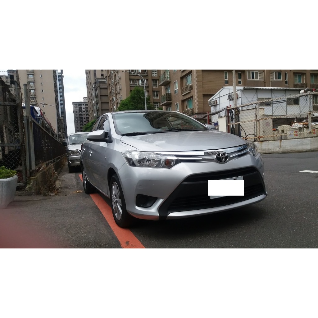 中古車 2014 TOYOTA VIOS 四門 五人座 僅跑二萬 媲美新車 專賣 一手 自用 代步車 轎車