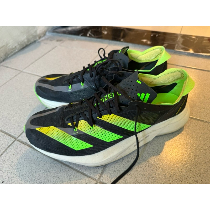 Adidas Aidzero Pro 3慢跑鞋，US12/30cm，外觀保持良好，鞋面無破損，無鞋盒