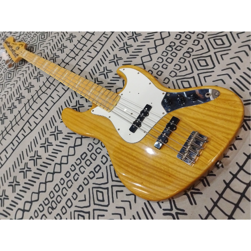 Fender Japan 1989 Vintage 75 Jazz Bass