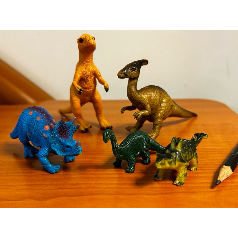 二手 恐龍模型5隻 玩具