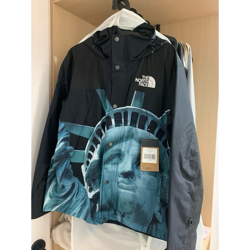 Supreme tnf Statue of Liberty mountain jacket自由女神 衝鋒衣 風衣