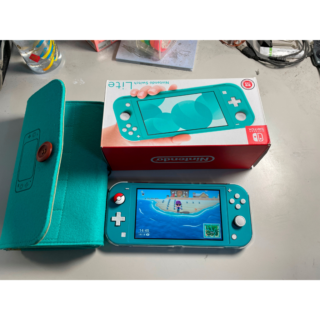 Switch Lite主機 完整盒裝, 已裝保護殼,貼保護貼, 含動物森友會遊戲(無盒)