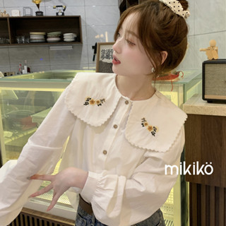 臺灣現貨｜森系刺繡花娃娃翻領長袖襯衫【T10542】復古翻領 甜美 寬鬆上衣 長袖上衣 襯衫上衣 疊穿 復古襯衫 女襯衫