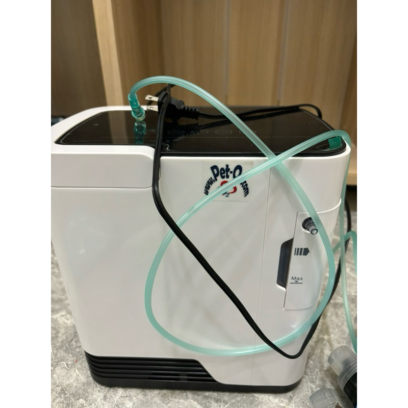 二手 Pet-O2 寵物氧氣機 2J製氧機