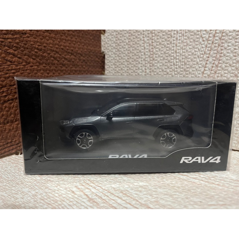Toyota RAV4 ADVENTURE 越野版 雲河灰 1/30 日版模型車 附展示盒