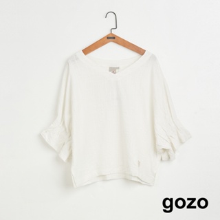 【gozo】➤特殊抓皺袖口造型上衣(黑色/白色_F) | 純棉 圓領 休閒