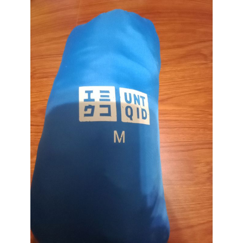 二手男大童-Uniqlo藍色羽絨衣外套