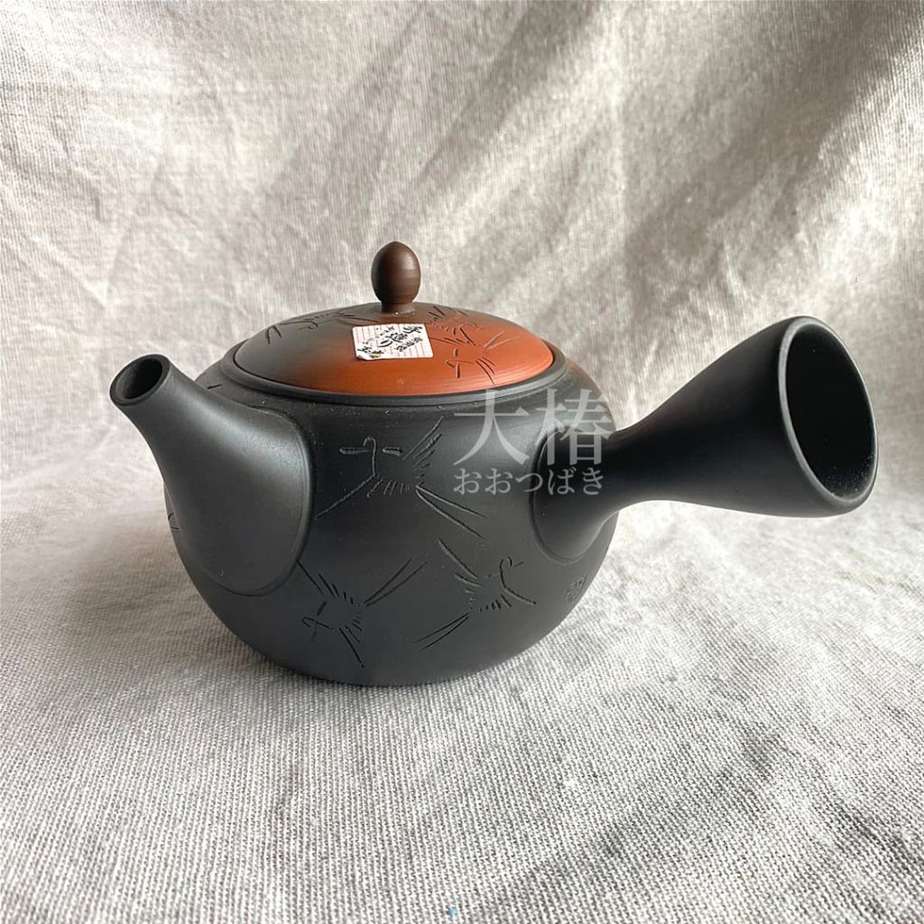 ✿大椿現貨✿【常滑燒千鶴急須壺-日本製】茶壺 茶道 器皿 瓷器 白鶴 長輩送禮祝壽 高級 拍攝道具 茶葉 長壽 手作