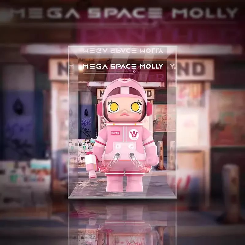泡泡瑪特 MEGA SPACE MOLLY 400% 粉紅豹 主題展示盒 Pop Mart【AOWOBOX】