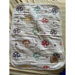 二手- hoppetta 日本製 日本六層紗彩色蘑菇被 S號 尺寸54*66cm 香菇被 兒童被 嬰兒被 四季可用