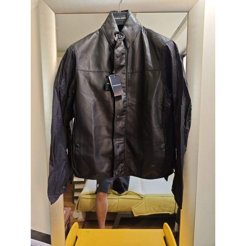 EMPORIO ARMANI全新真品黑色半羊皮輕薄軟質立領騎士夾克/外套/風衣(52號)--1.6折出清(不議價商品)