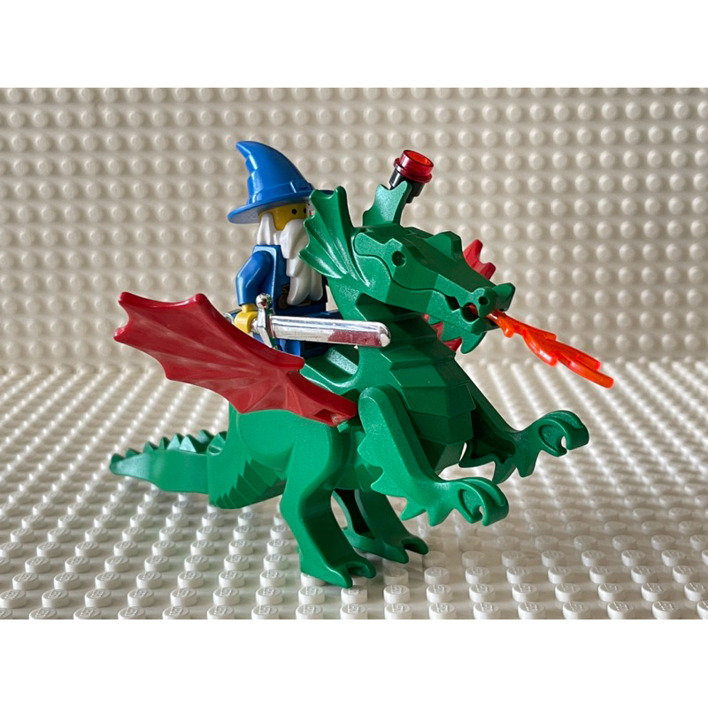 LEGO樂高 二手 絕版 城堡系列 6076 6082 樂高 城堡 舊版 綠龍 飛龍 法師