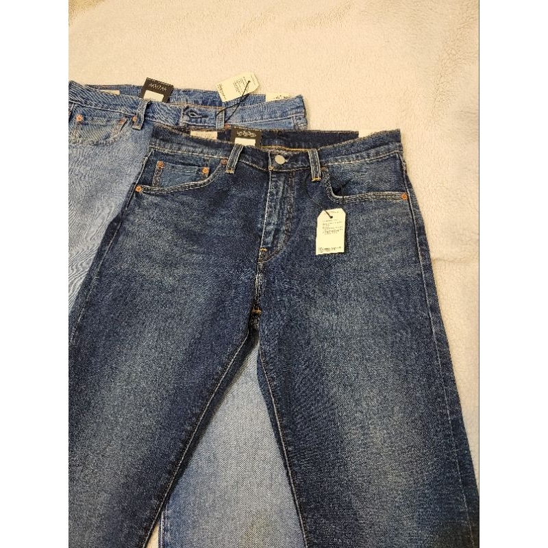 二手 全新吊牌未拆 LEVI'S 512 赤耳  專櫃購入正品 [ W31 L32 ] 低腰修身 窄管 牛仔褲 男款