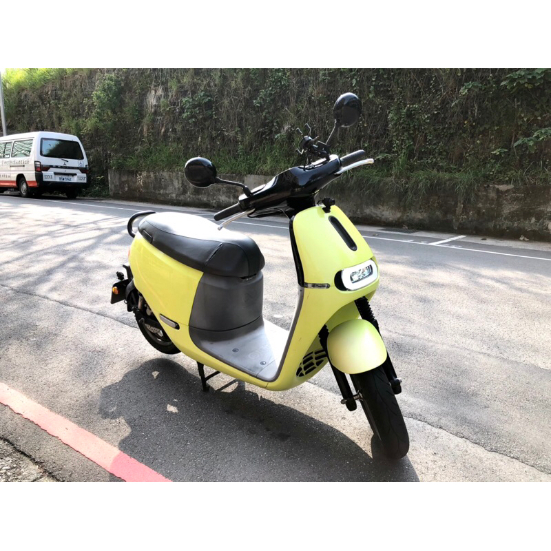 🌟Gogoro 2 plus，附行車記錄器、便宜賣僅2字頭！