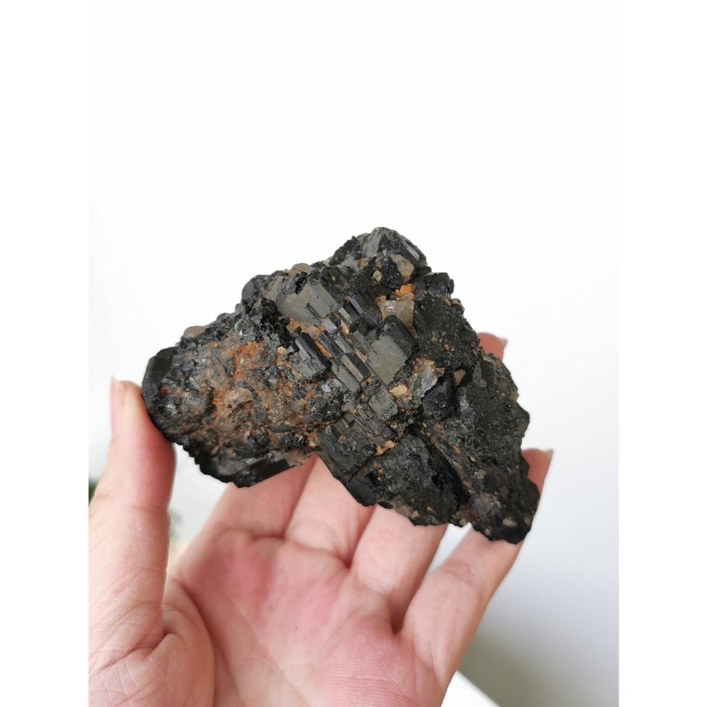 能量倉庫-編號194約重306g-黑碧璽 原礦 電氣石 消磁淨化 原石
