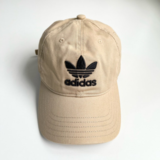 <二手配件> Adidas Originals 三葉草刺繡大Logo 可調式 基本款 棒球帽 老帽 卡其 CD8802