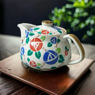 日本製 2款九谷燒陶瓷茶壺 系列二1️⃣手繪玫瑰茶壺360ml 2️⃣藍紋唐草花卉茶壺360ml