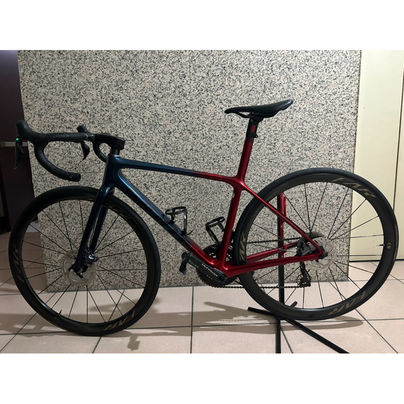 自售少騎捷安特giant tcr b sl 1 disc（含功率計），原價19萬8千元，尺寸：xs