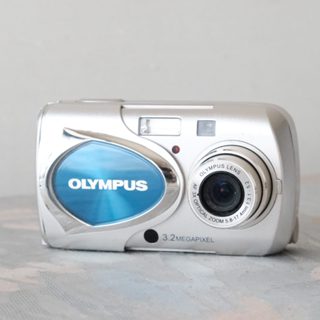 Olympus Mju u15 (U300) 早期 CCD 數位相機 (盾牌機)