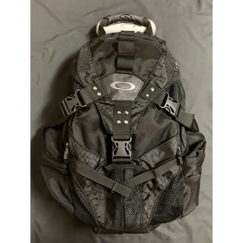Oakley icon 1.0 backpack