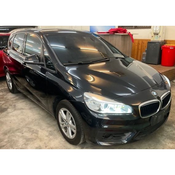 BMW 218I 2015-06 黑 1.5 2WD 汽油