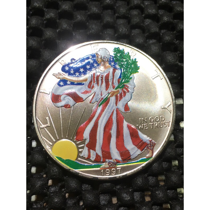 1997年 美國行走女神 鷹洋彩色銀幣 1盎司，未流通、新幣。