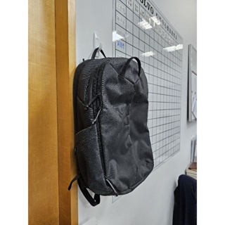 Thule 都樂 Aion 28L 15.6 吋旅行後背包（電腦包/黑色）