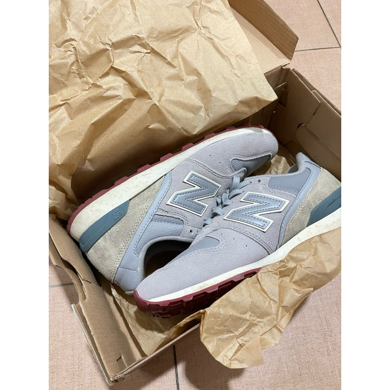 二手鞋new balance 996 淺灰 尺寸25公分