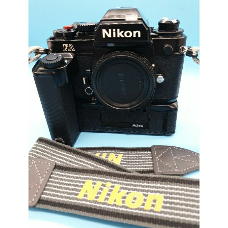 💯💥FA“黑元祖”蜂巢簾經典全能電子機械底片機(9.5新)+Nikon Ais 50mm F1.8+MD-15電動手握把