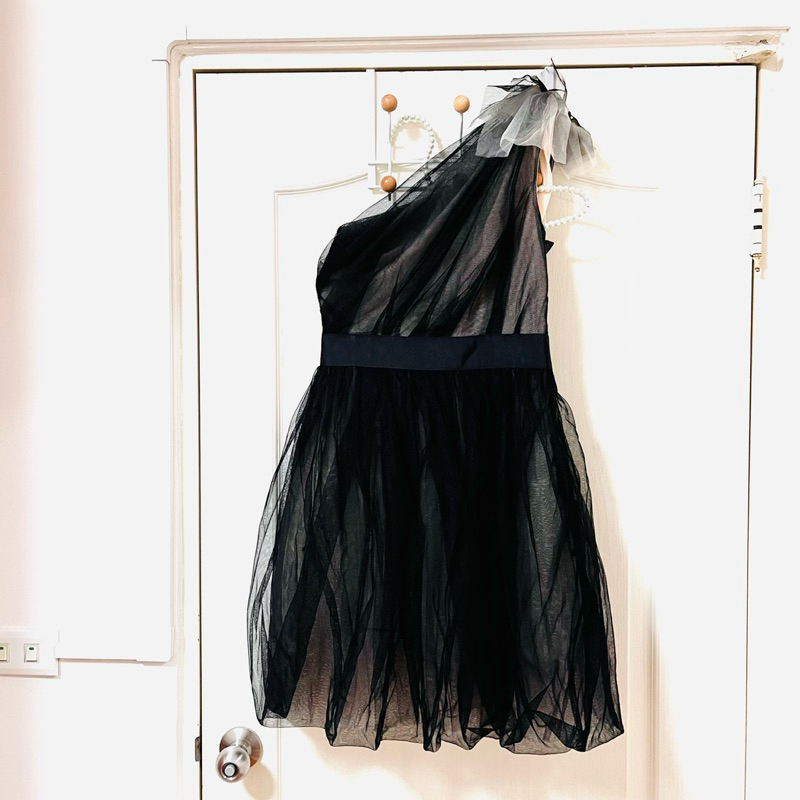 近新 iROO 黑色紗網單肩小禮服  無袖洋裝 演奏會發表會