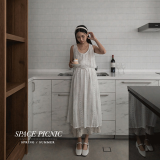 Space Picnic｜微透布蕾絲外罩洋裝-2色【C24043061】