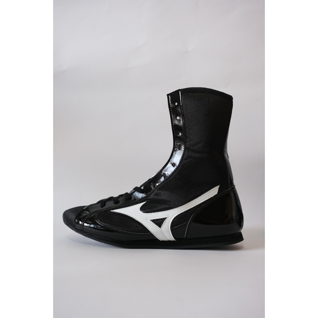 現貨一雙 Mizuno Shoes FINISHER MID 拳擊鞋 黑底/白字 26cm(US8) 日本製