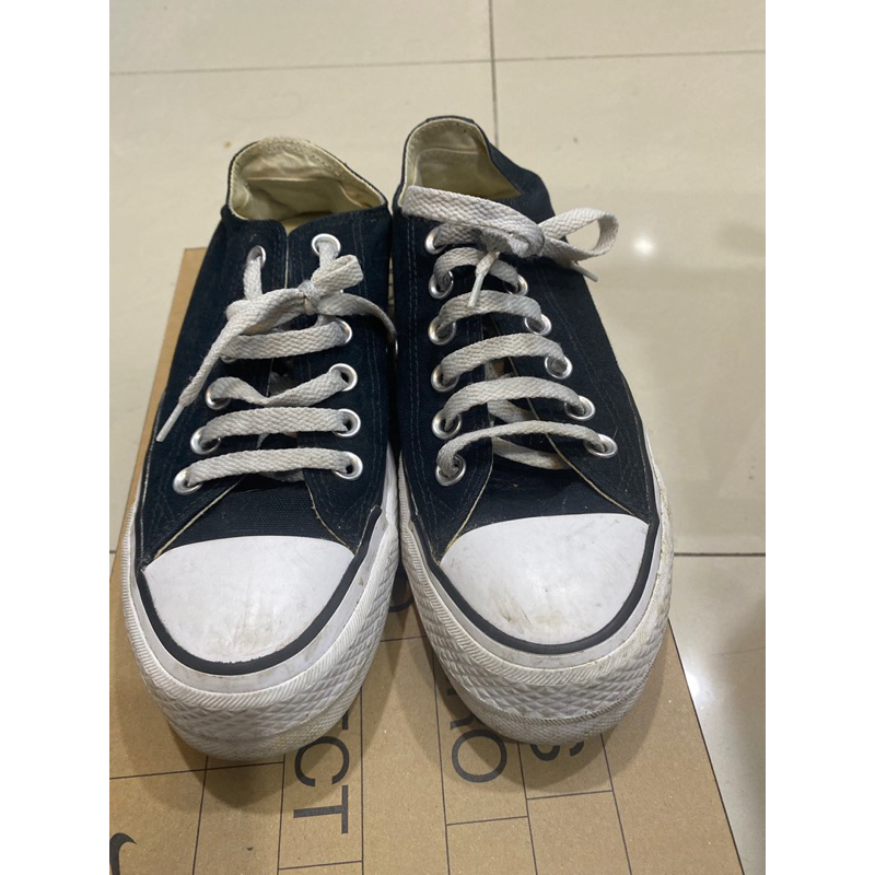 converse 厚底 3公分 23.5 特價250