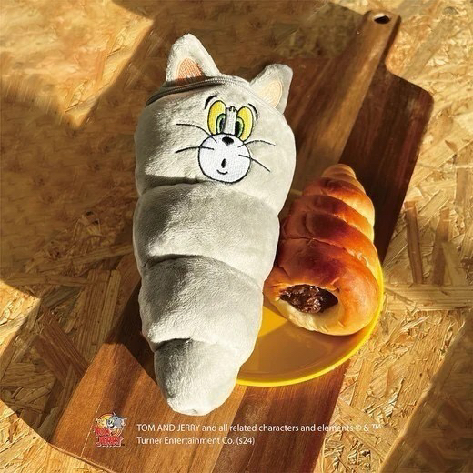 【現貨】日本 湯姆貓 螺旋麵包造型筆袋 收納包 化妝包 湯姆貓與傑利鼠