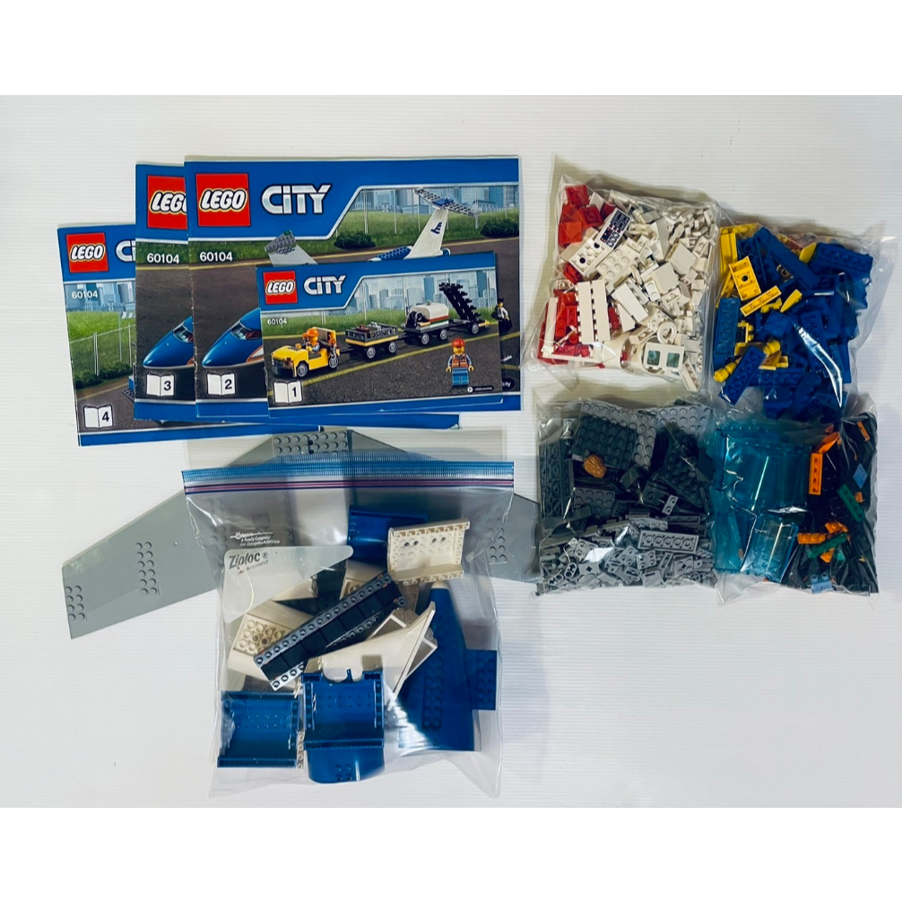 二手 LEGO 樂高 60104 機場航站轉運站 City Airport 無盒 有說明書 應該沒有缺件