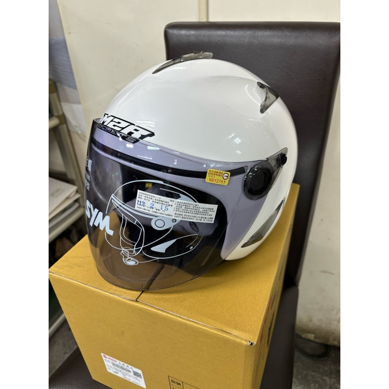 售全新SYM M2R M01 3/4罩安全帽 3/4安全帽 SYM 素色款 好事多款(白色) #L規格