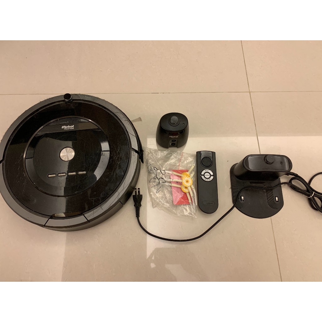 iRobot Roomba 880含底座與燈塔