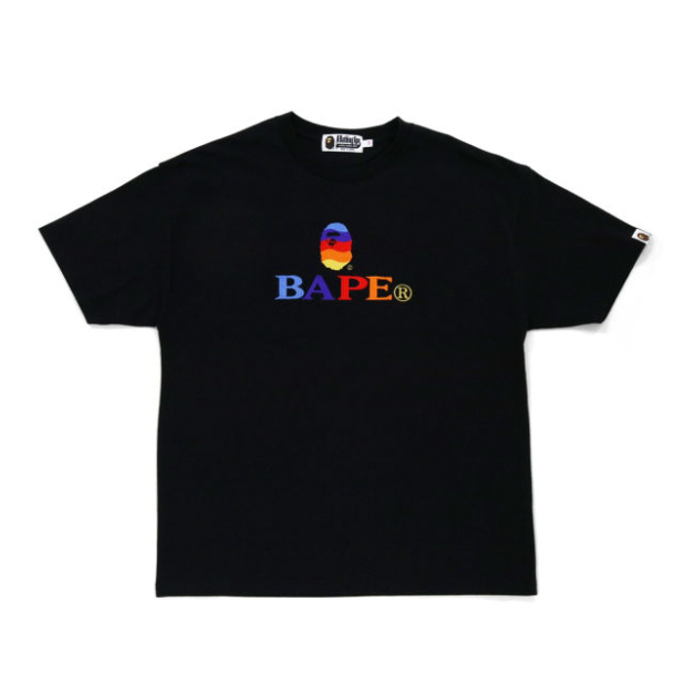 【𝗜𝗡𝗦𝗜𝗚𝗛𝗧_𝟵𝟰】Bape Logo Embroidery Tee 黑色LOGO刺繡短袖