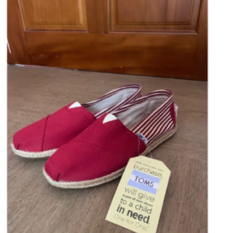全新帶吊牌鞋盒 Toms女生7號 24公分 紅色帶條紋草編鞋