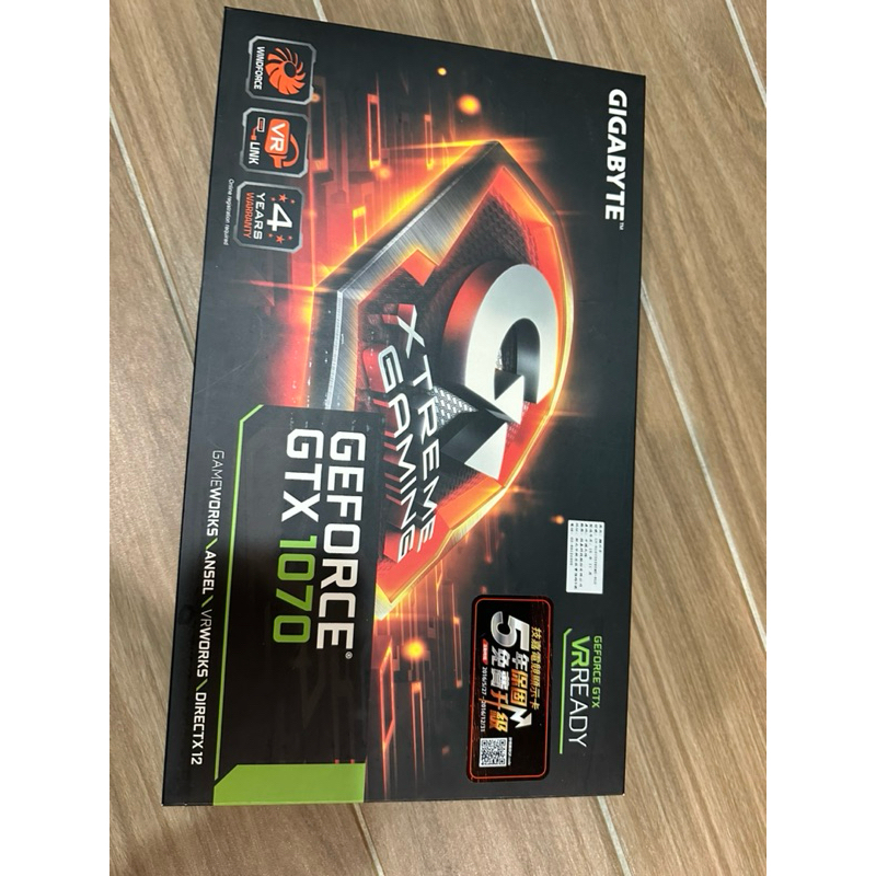 技嘉aorus  gtx 1070 盒子