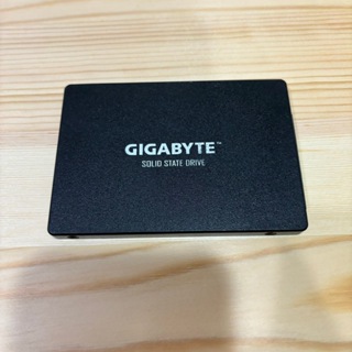 【GIGABYTE技嘉】240G固態硬碟【256次/170時】(序131)